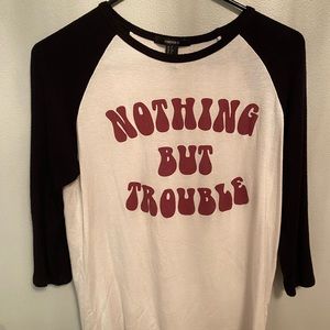 Graphic tee 3/4 sleeve